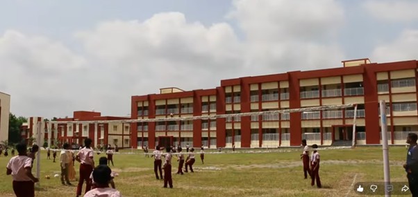 St. Ann's Luzern School Slide 2